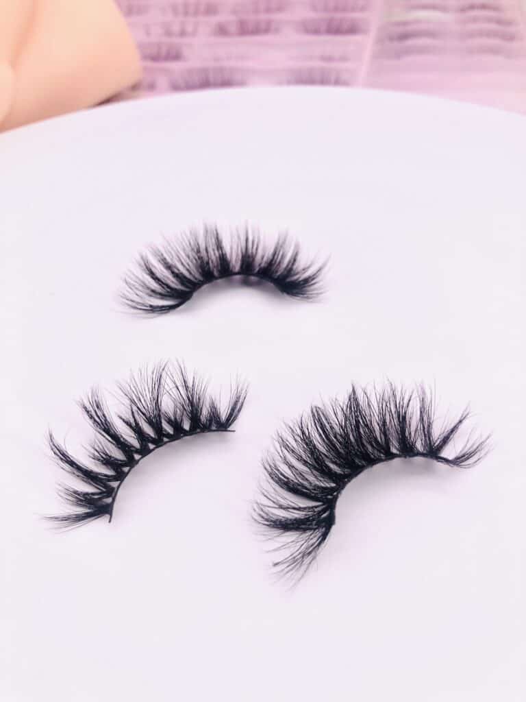 wholesale 25mm lashes and packaging