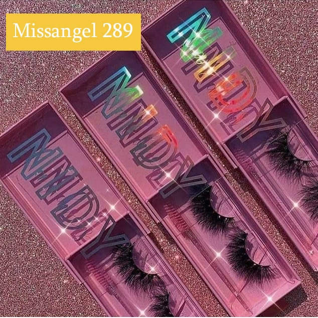 custom packaging for eyelashes