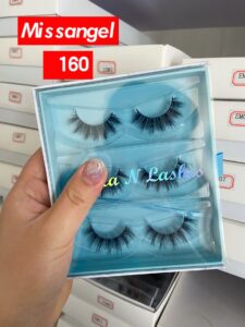wholesale eyelash packaging