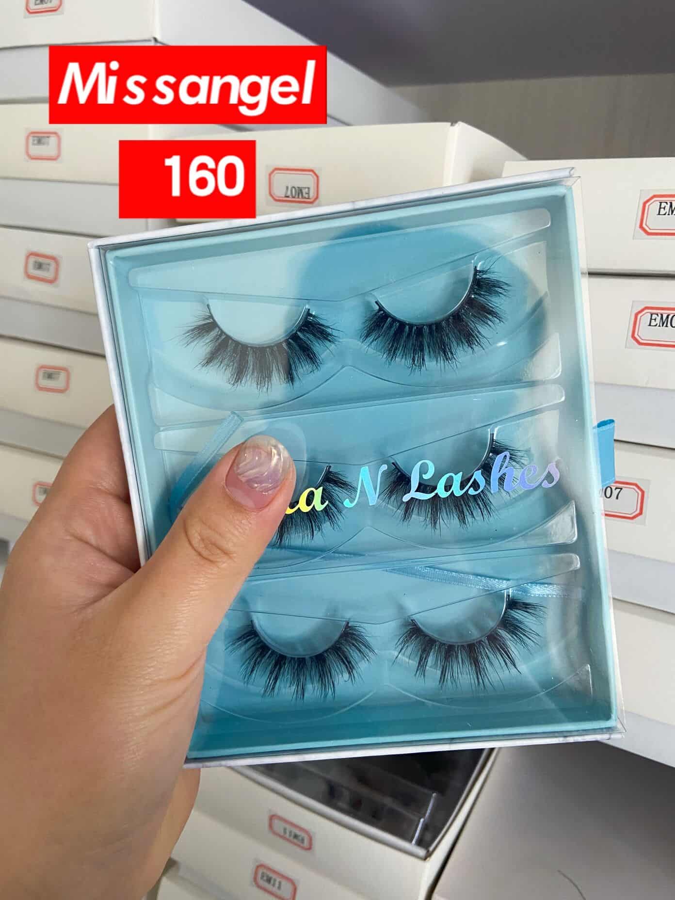 Come and Customize Your Own Lash Books and Eyelash Kits