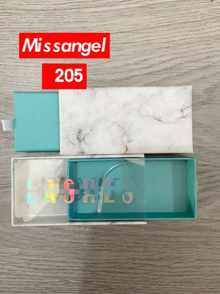 custom eyelash packaging for mink lashes