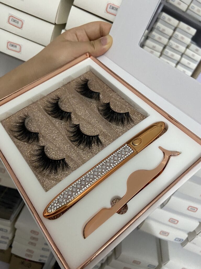 eyelash and lash box vendors