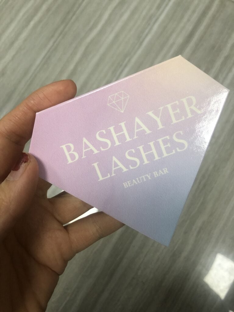 wholesale eyelash packaging with private logo