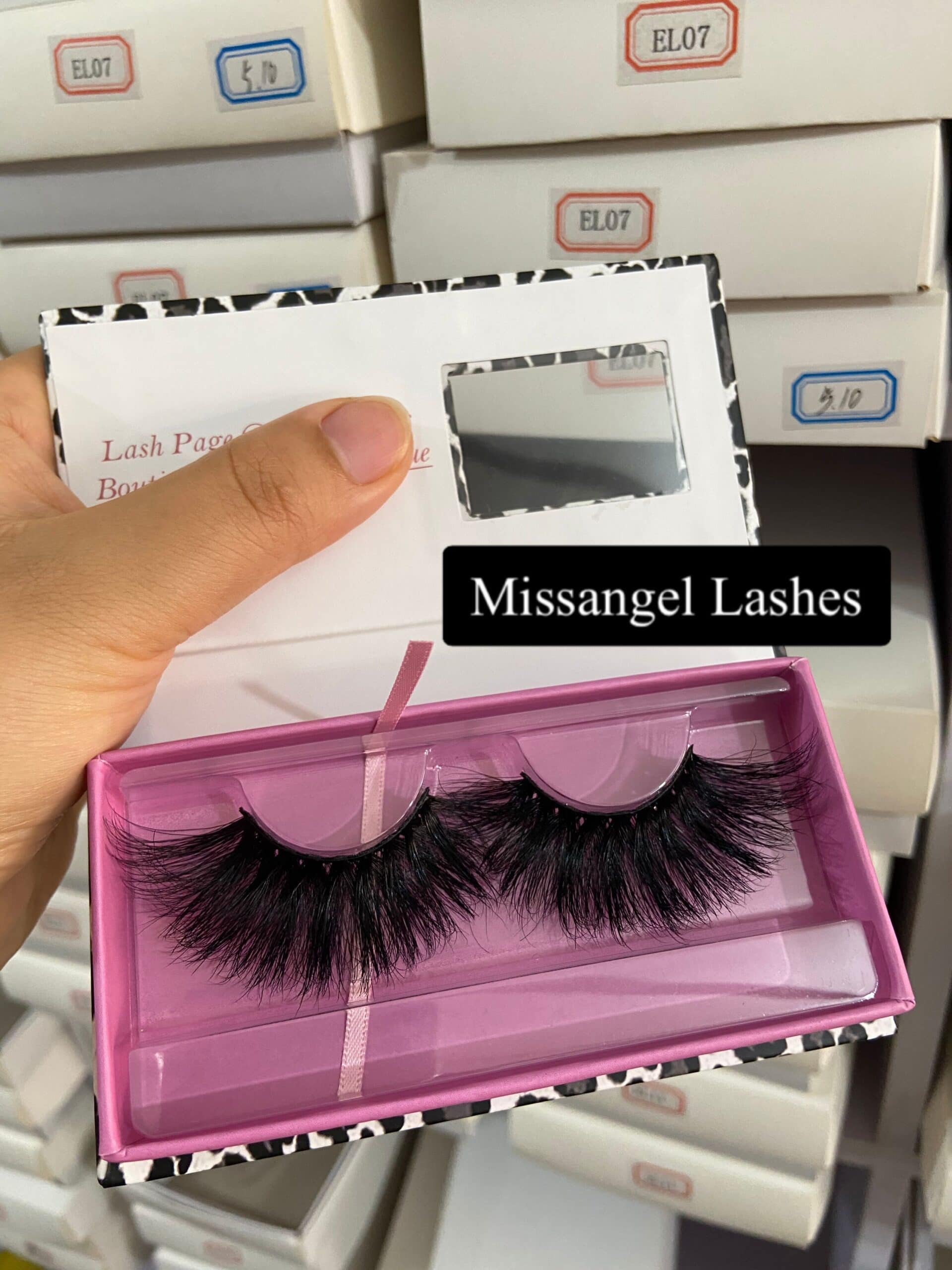 mink pattern and pink eyelash packaging