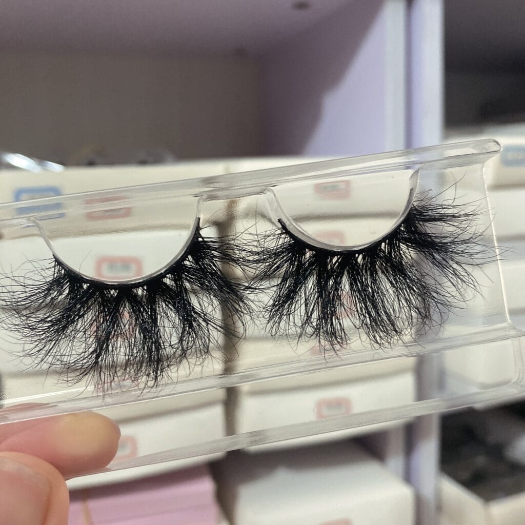 wholesale lashes suppliers 