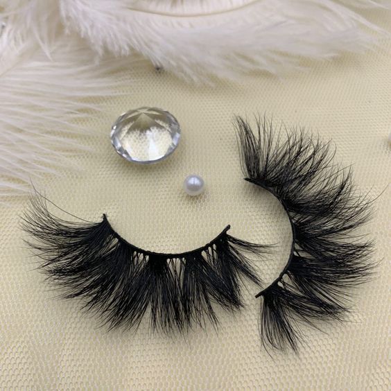 mink eyelashes wholesale