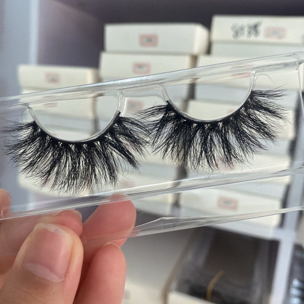 eyelash manufacturer